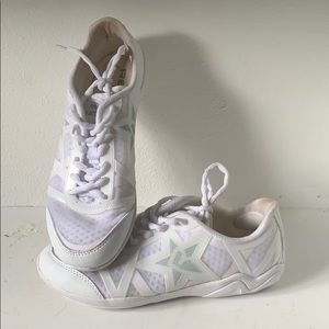 cheer shoes